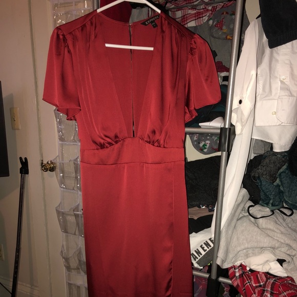 Express Midi Dress - Picture 2 of 5